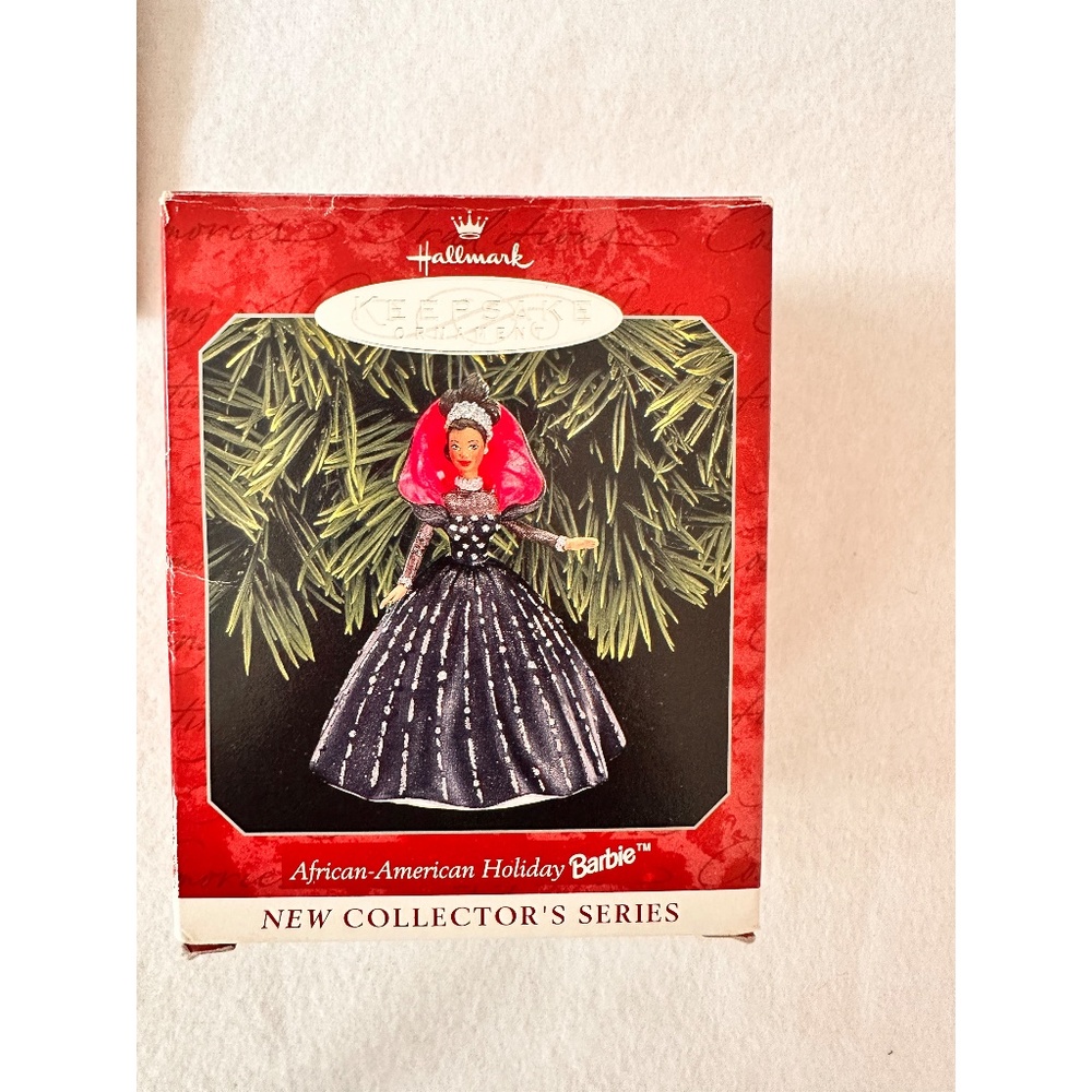 Hallmark Vintage 1998 Keepsake Holiday Barbie AA #6 Christmas Ornament